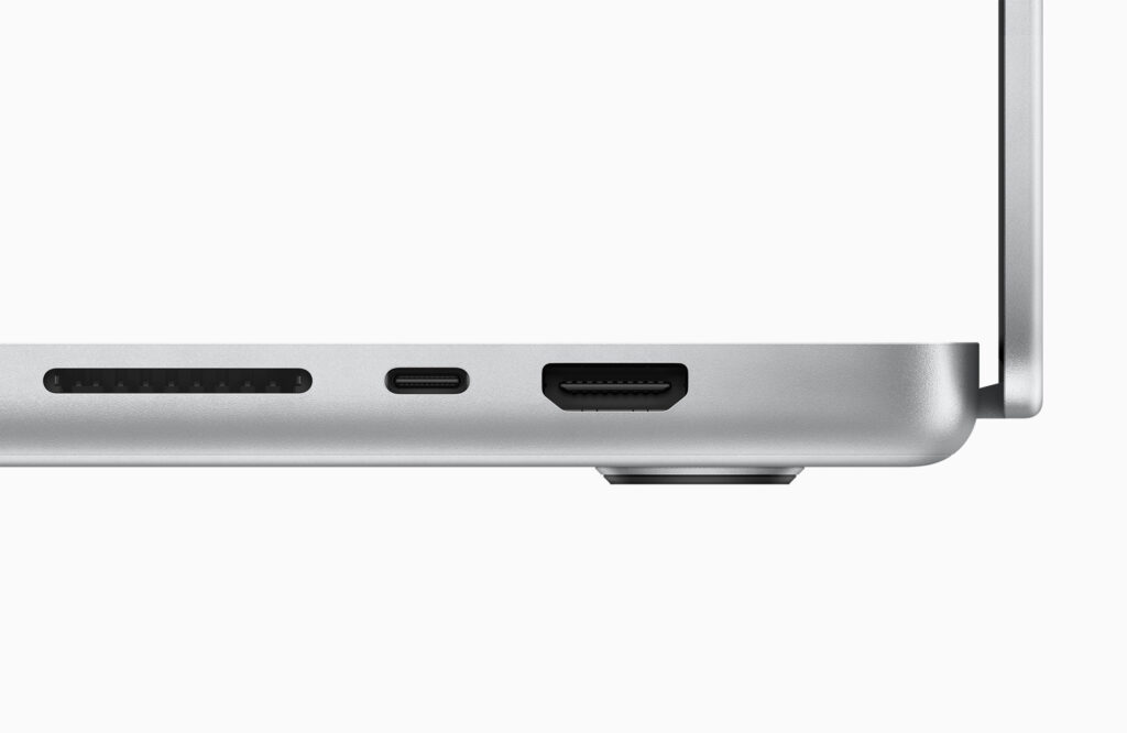 新しい「MacBook Pro」 や第3世代「AirPods」など、アップルが発表したものすべて