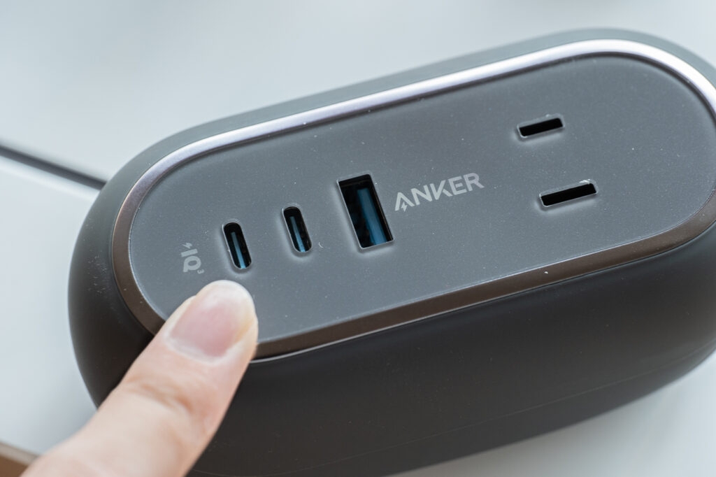 小旅行に最適！ 最大5台に給電できるコンパクトな電源タップ「Anker 615 USB Power Strip」