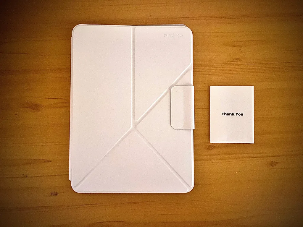   「PITAKA MagEZ Folio 2」   レビュー｜デザインと機能性を兼ね備えた最強iPadケースの実力とは？