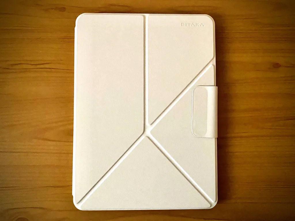   「PITAKA MagEZ Folio 2」   レビュー｜デザインと機能性を兼ね備えた最強iPadケースの実力とは？