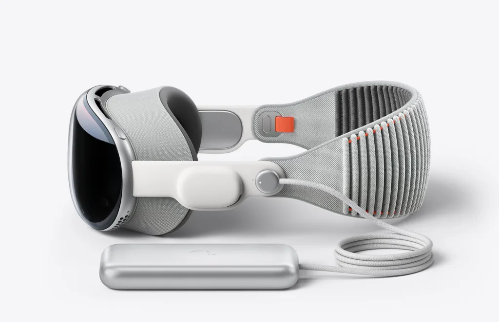 アップル、  XRヘッドセット 「Apple Vision Pro」 正式発表。  2024年、  まずは米国から販売開始