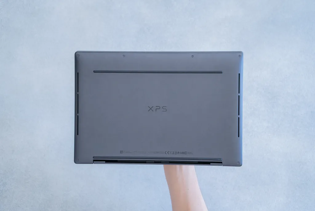 クリーンな外観が美しい   「XPS 13 Plus」   は、   最新機能を存分に詰め込んだデルの意欲作 ： 実機レビュー
