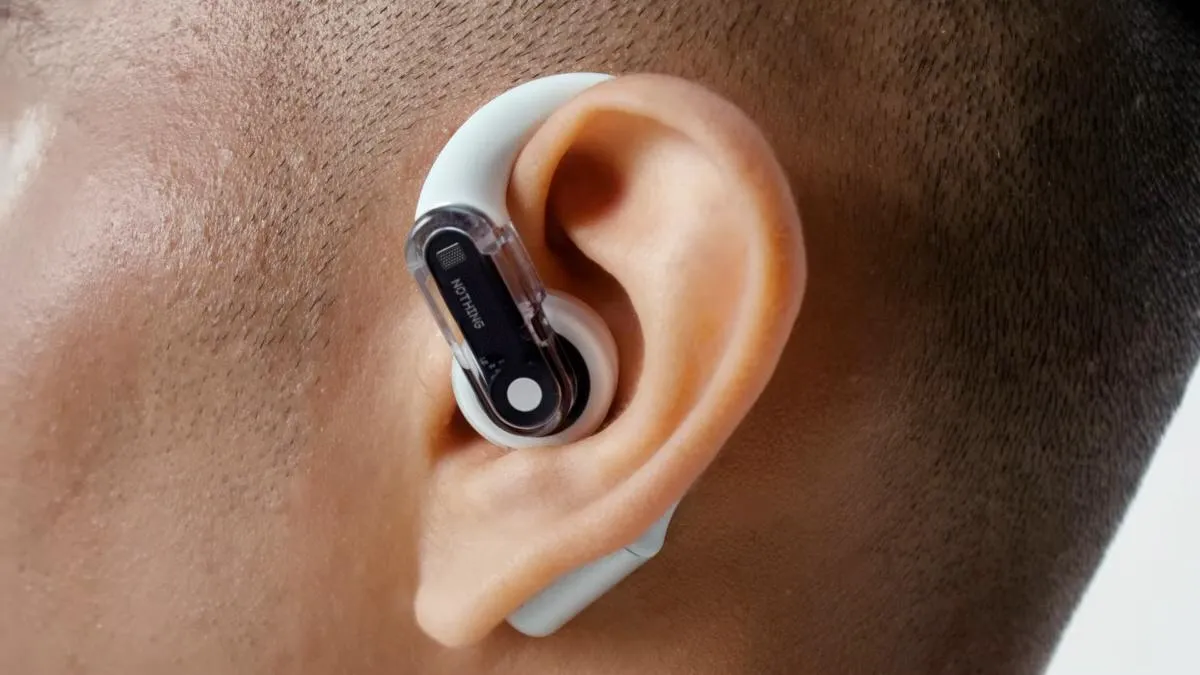 Nothing、  初のオープン型イヤホン  「Ear (open)」  を発表。  ChatGPT連携も対応